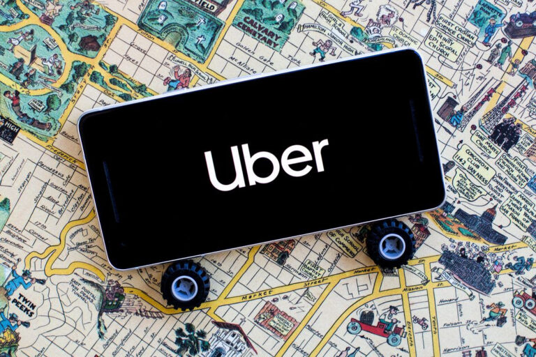 Uber app in U.S. to enable users to book vaccines and rental cars