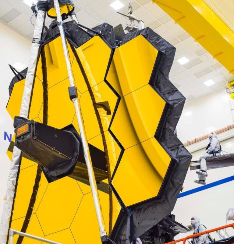 James Webb Space Telescope’s golden mirror in final test
