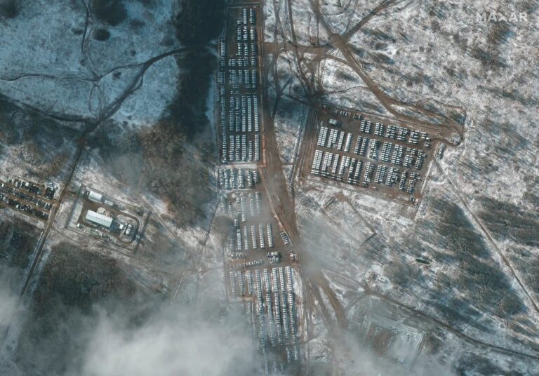 Russian military movements near Ukraine: What satellite images show
