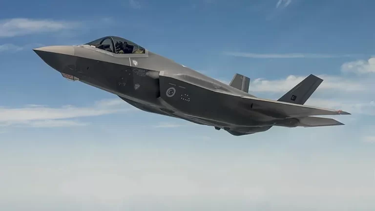 Greece officially requests American-made F-35 fighter jets.