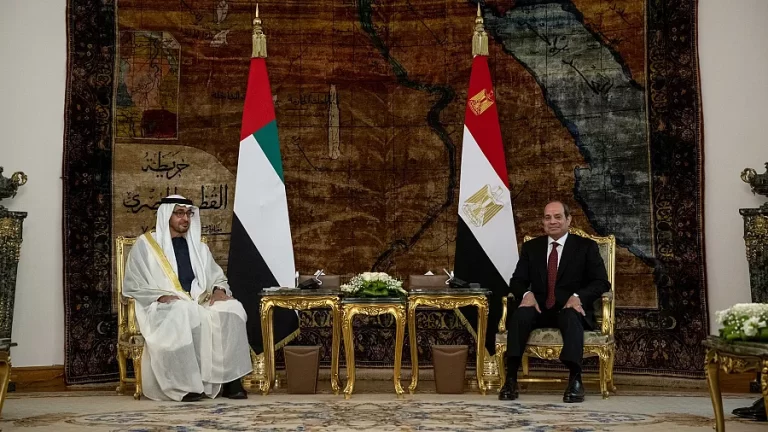 Arab solidarity and bilateral ties are discussed by Egypt and the UAE leaders in Cairo.