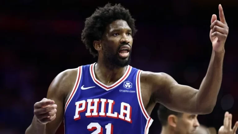 Embiid stars for 76ers after Bell’s palsy diagnosis